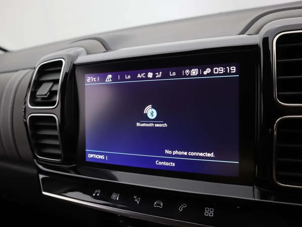2022-citroen-c5-aircross-12-puretech-shine-plus-eat8-big-26