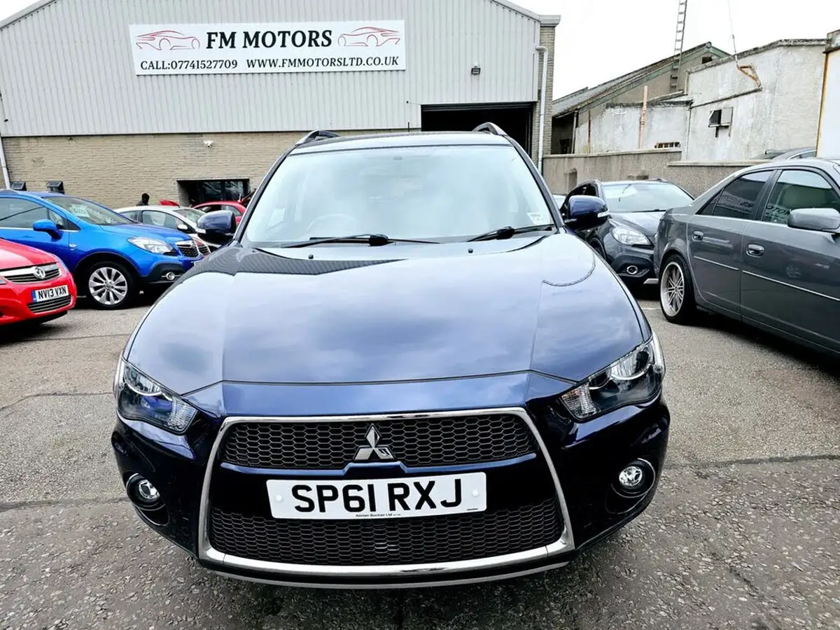 2011-mitsubishi-outlander-22td-gx3-2268cc-big-0