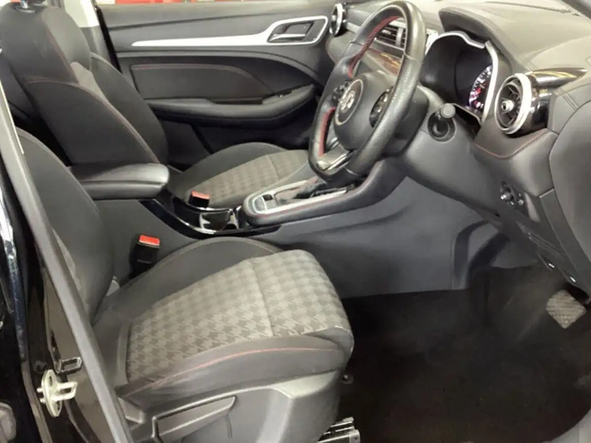 2021-mg-zs-suv-10t-gdi-excite-big-4