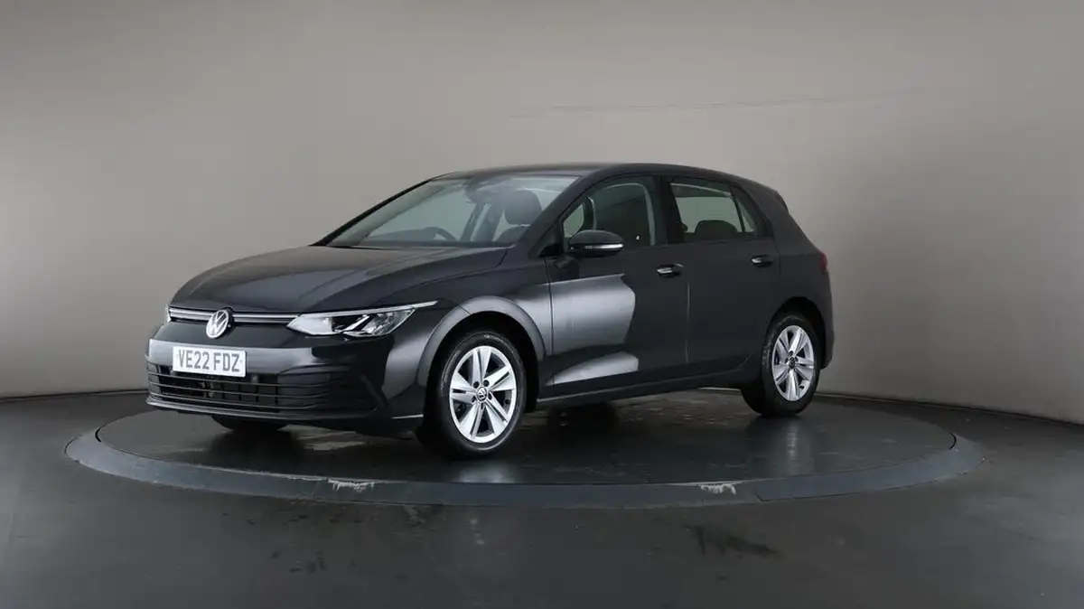 2022-volkswagen-golf-15-tsi-life-150ps-hatchback-big-42