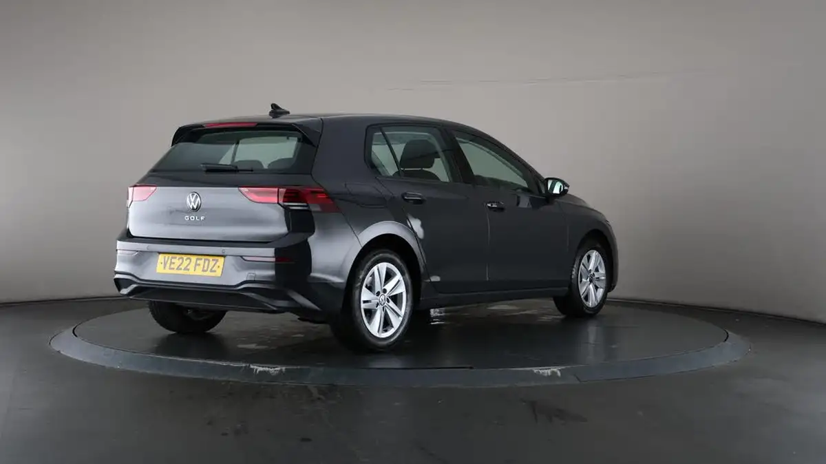 2022-volkswagen-golf-15-tsi-life-150ps-hatchback-big-66