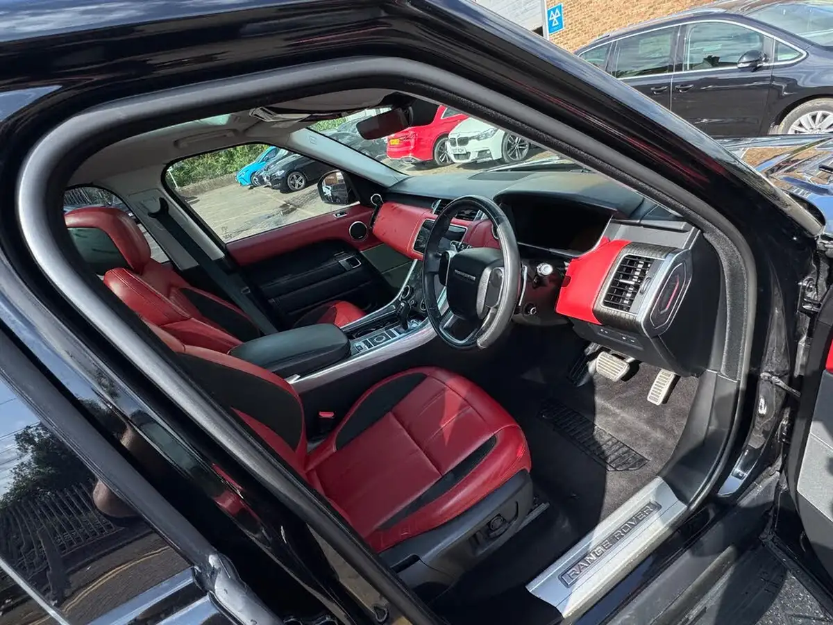 2019-land-rover-range-rover-sport-20-p400e-hse-dynamic-big-12