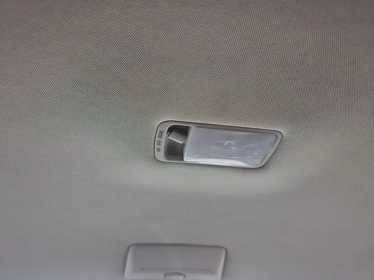 2019-nissan-leaf-e-n-connecta-big-37