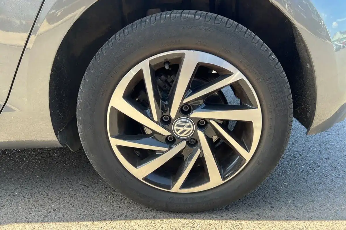 2019-volkswagen-golf-10-tsi-match-hatchback-5d-big-38