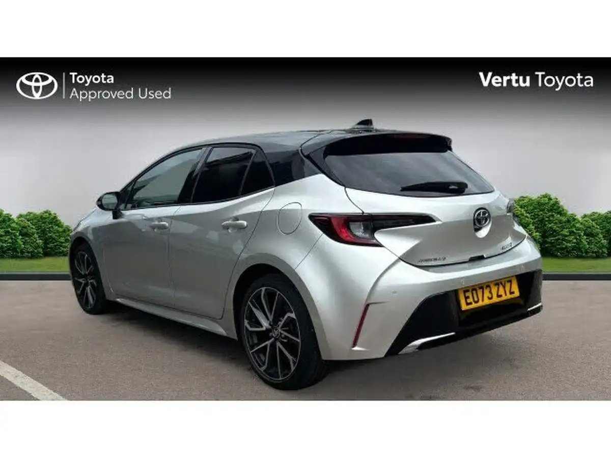 2023-toyota-corolla-20-vvt-i-excel-193bhp-hatchback-big-3