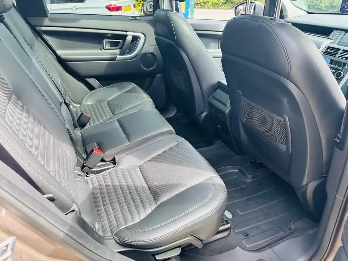 2015-land-rover-discovery-sport-22td-hse-luxury-auto-big-24