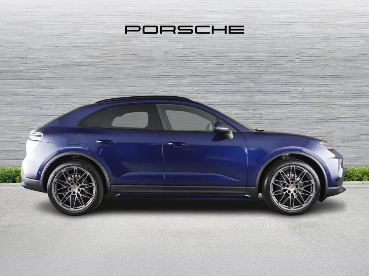 2025-porsche-macan-e-electric-big-7