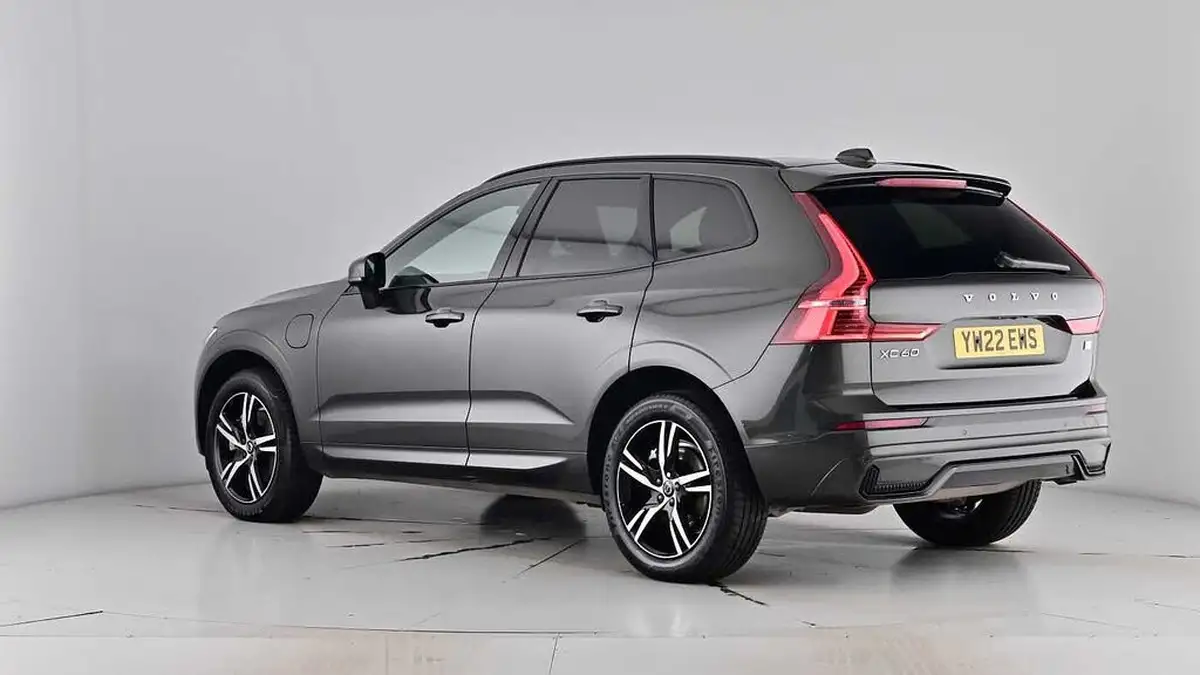 2022-volvo-xc60-20-t6-r-design-350bhp-plug-in-hybrid-big-67