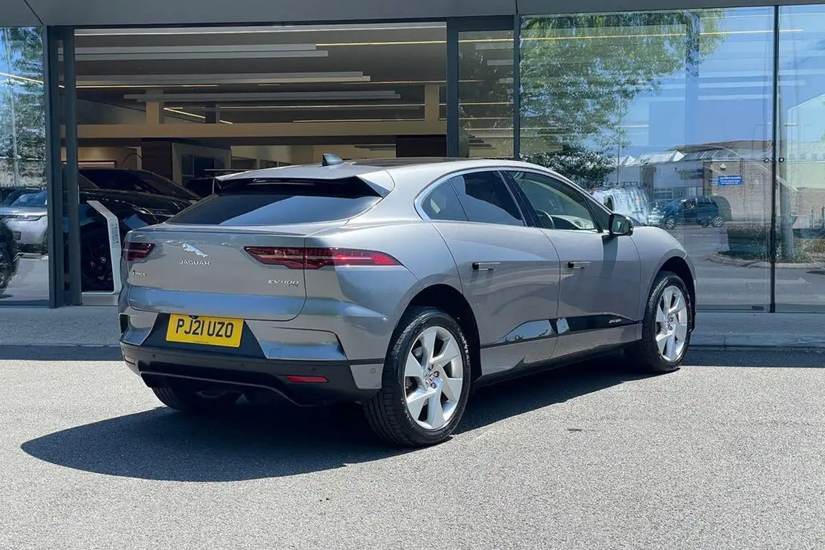 2021-jaguar-i-pace-ev400-se-big-6
