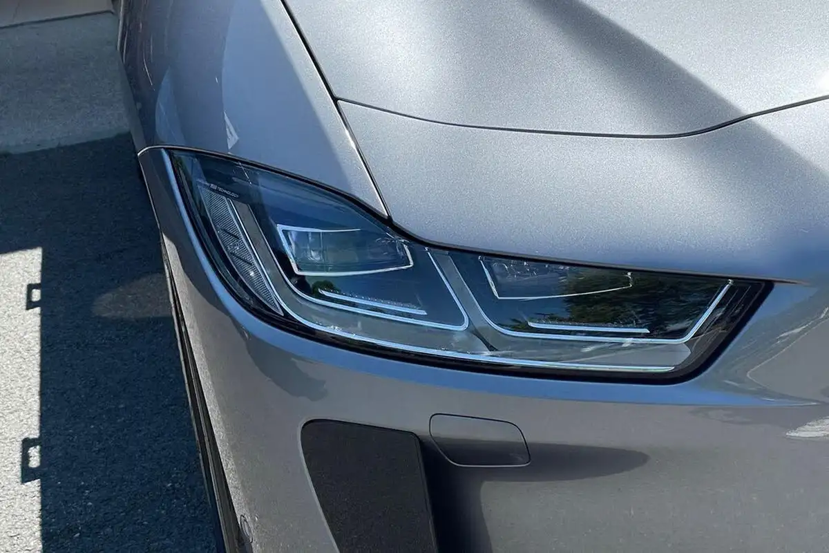2021-jaguar-i-pace-ev400-se-big-58