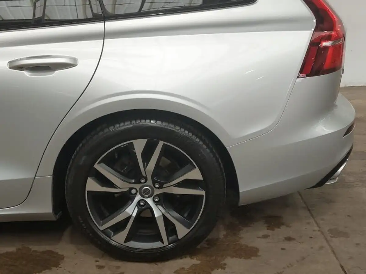 2020-volvo-v60-20td-d3-r-design-plus-geartronic-big-13