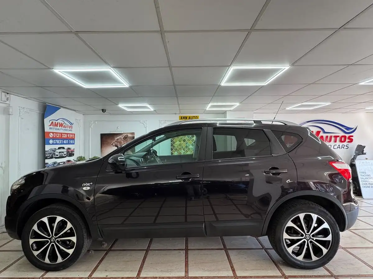 2011-nissan-qashqai-15td-n-tec-big-5