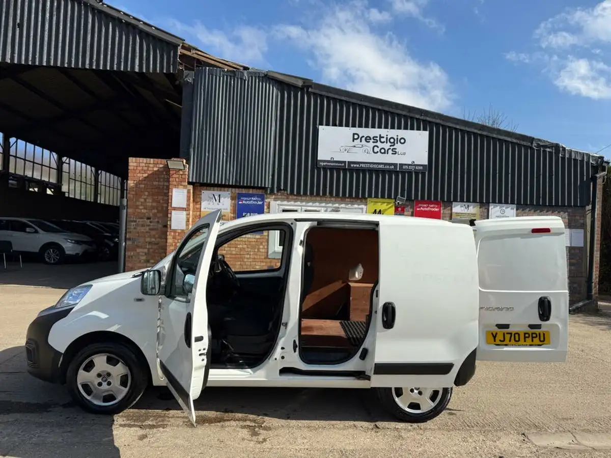 2019-fiat-fiorino-13td-cargo-tecnico-multijet-80-eu6b-big-13