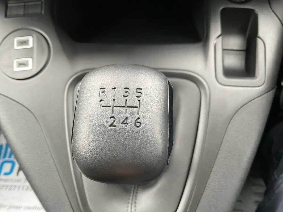 2025-fiat-doblo-big-20