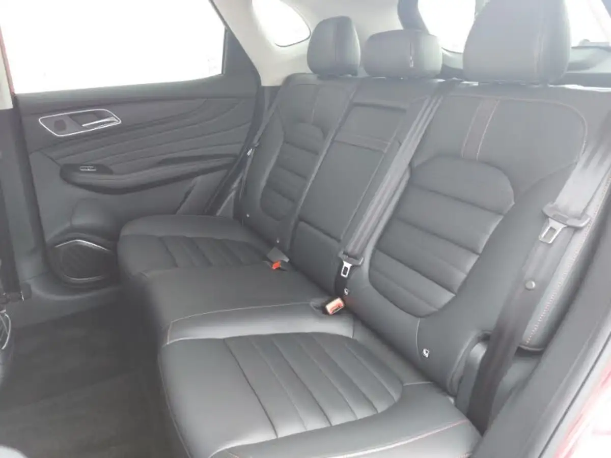 2024-mg-hs-15t-gdi-trophy-258ps-plug-in-hybrid-1490cc-auto-big-5