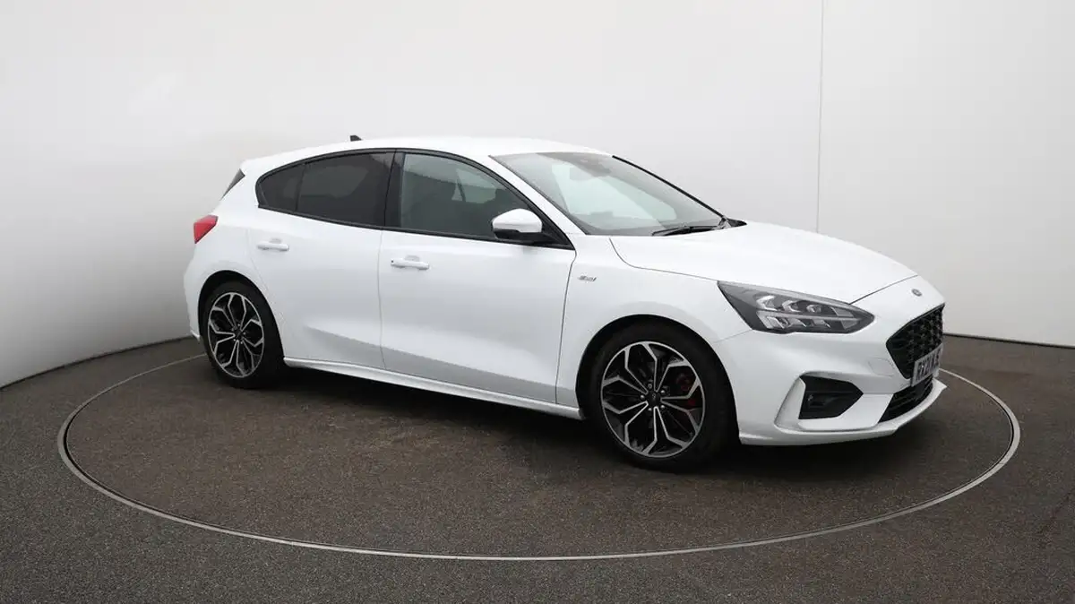2020-ford-focus-20-st-line-x-hatchback-big-29