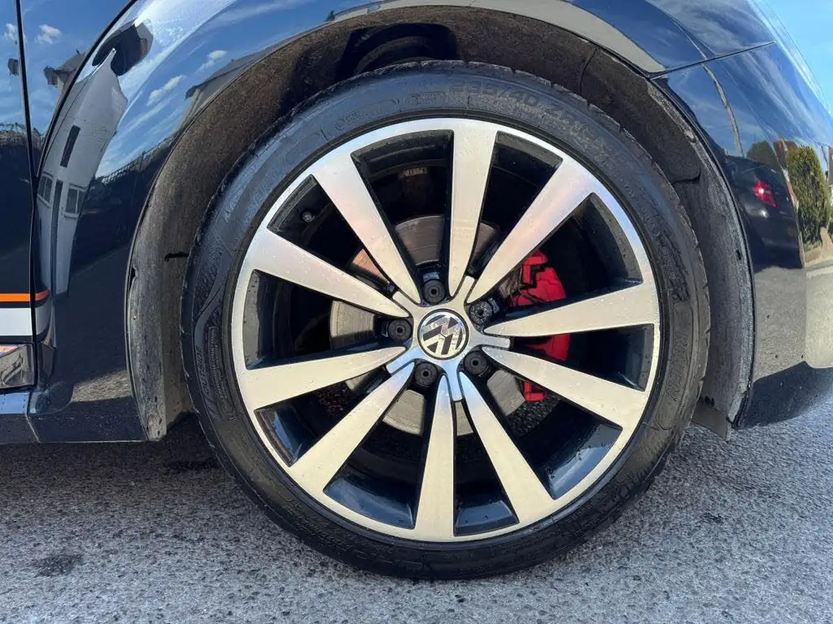 2014-volkswagen-beetle-20-turbo-silver-tsi-210ps-dsg-big-13
