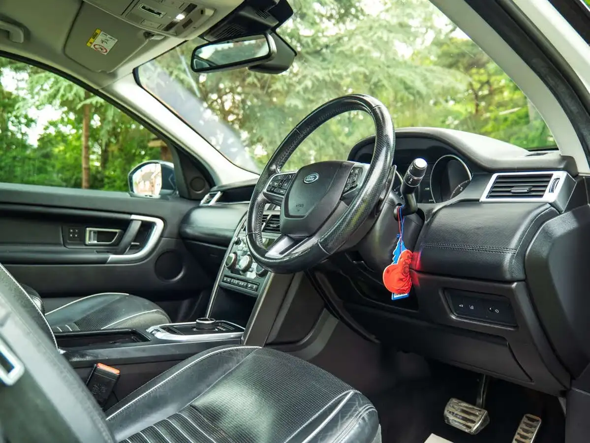 2017-land-rover-discovery-sport-20td4-hse-dynamic-lux-180ps-station-wagon-big-10