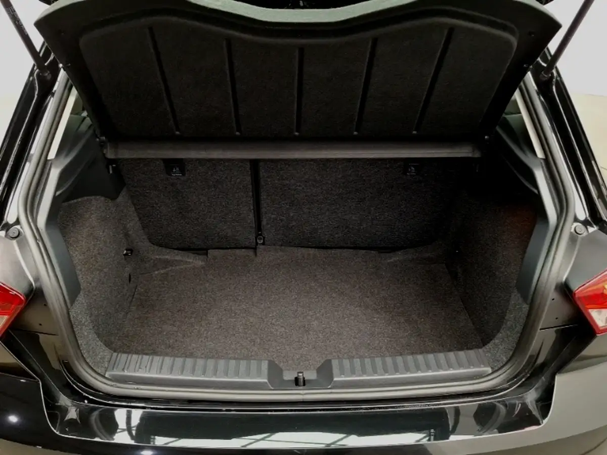 2021-tesla-model-3-e-performance-4x4-big-7