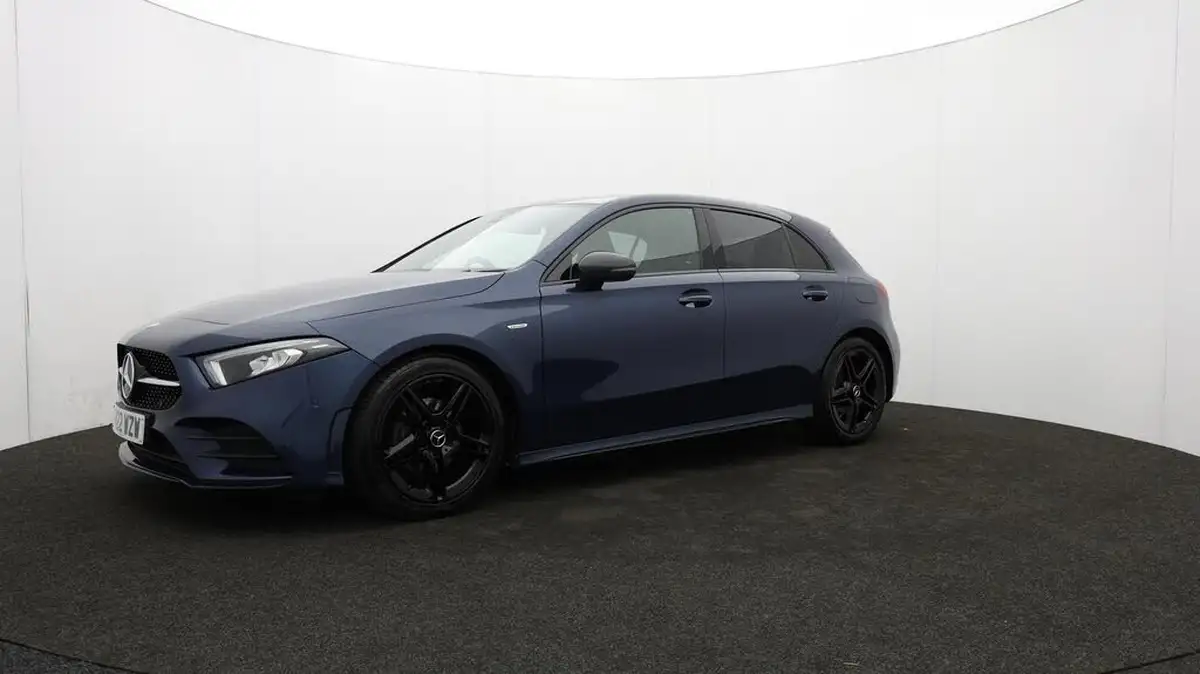2022-mercedes-benz-a-class-13-a180-amg-line-executive-edition-hatchback-5d-7g-dct-big-65