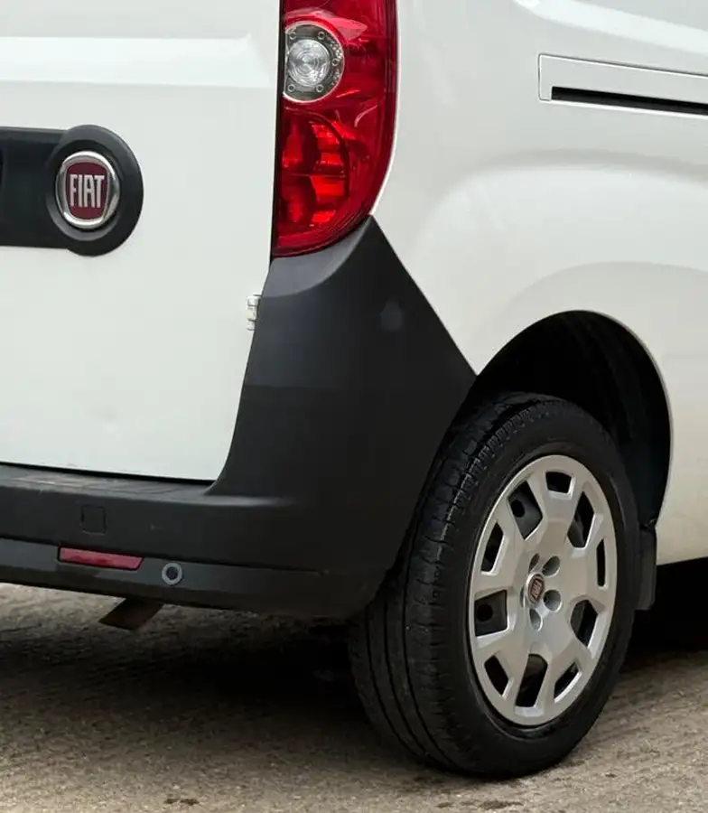 2021-fiat-doblo-cargo-16td-l2h1-maxi-tecnico-120bhpeu6dt-panel-van-big-28