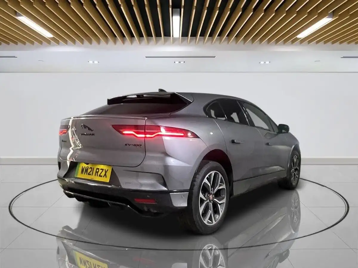 2021-jaguar-i-pace-ev400-se-big-8
