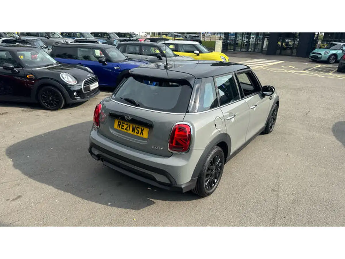 2021-mini-cooper-15-cooper-classic-hatchback-5d-auto-big-37