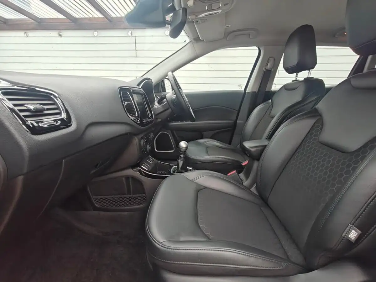 2020-jeep-compass-14-multiair-ii-night-eagle-big-48