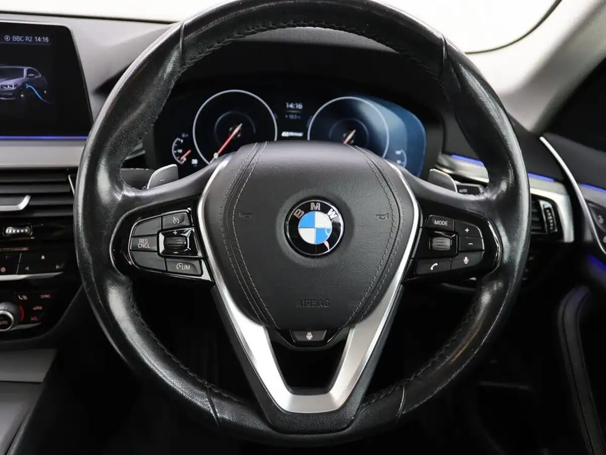 2019-bmw-5-series-20-530e-se-auto-big-21
