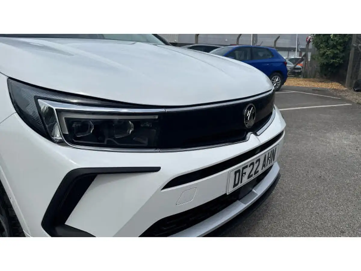 2022-vauxhall-grandland-12-elite-big-20