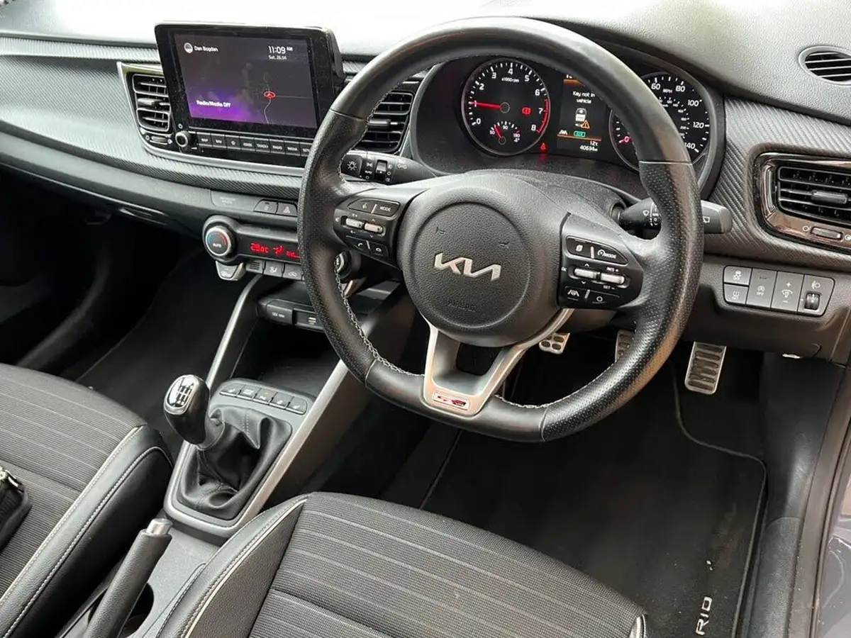 2021-kia-rio-10-t-gdi-gt-line-s-48v-big-26
