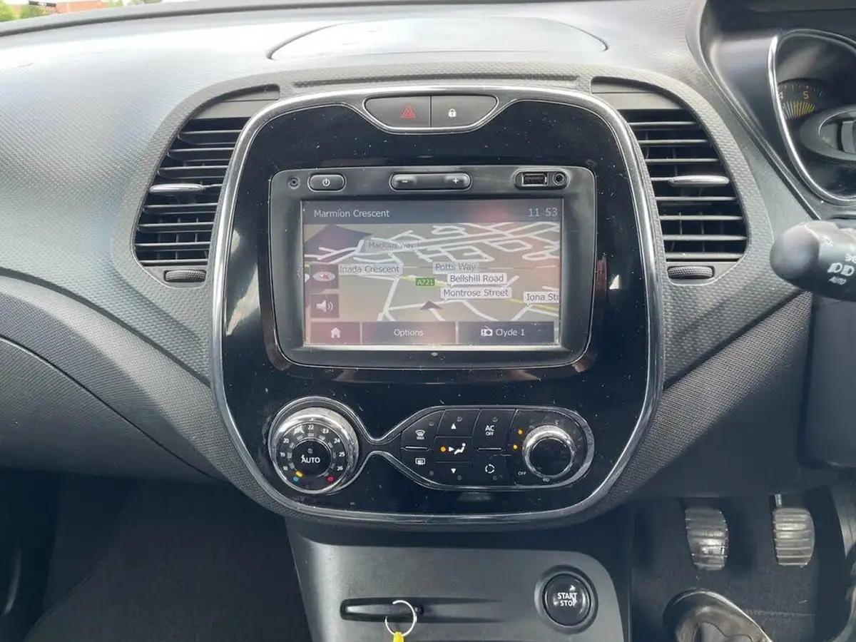 2015-renault-captur-15dci-dynamique-nav-90bhp-energy-ss-big-13