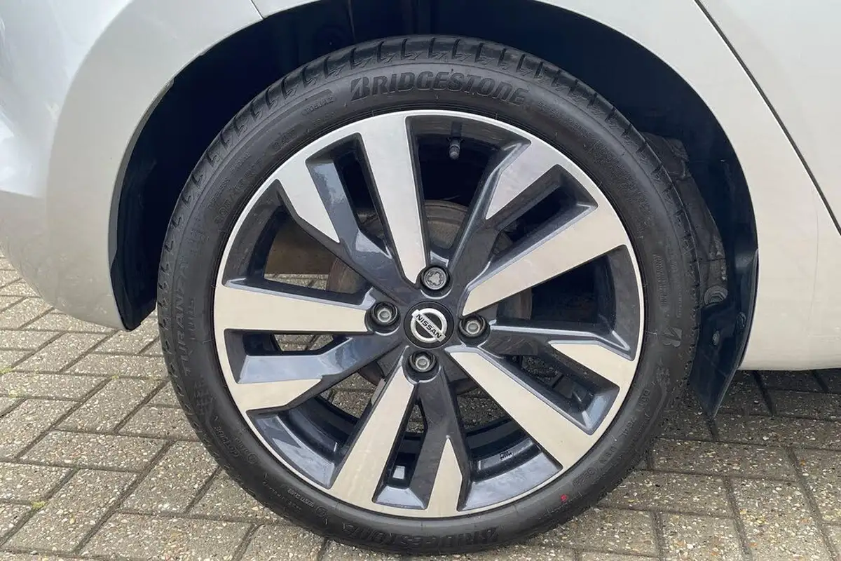 2022-nissan-micra-10-ig-t-tekna-big-27