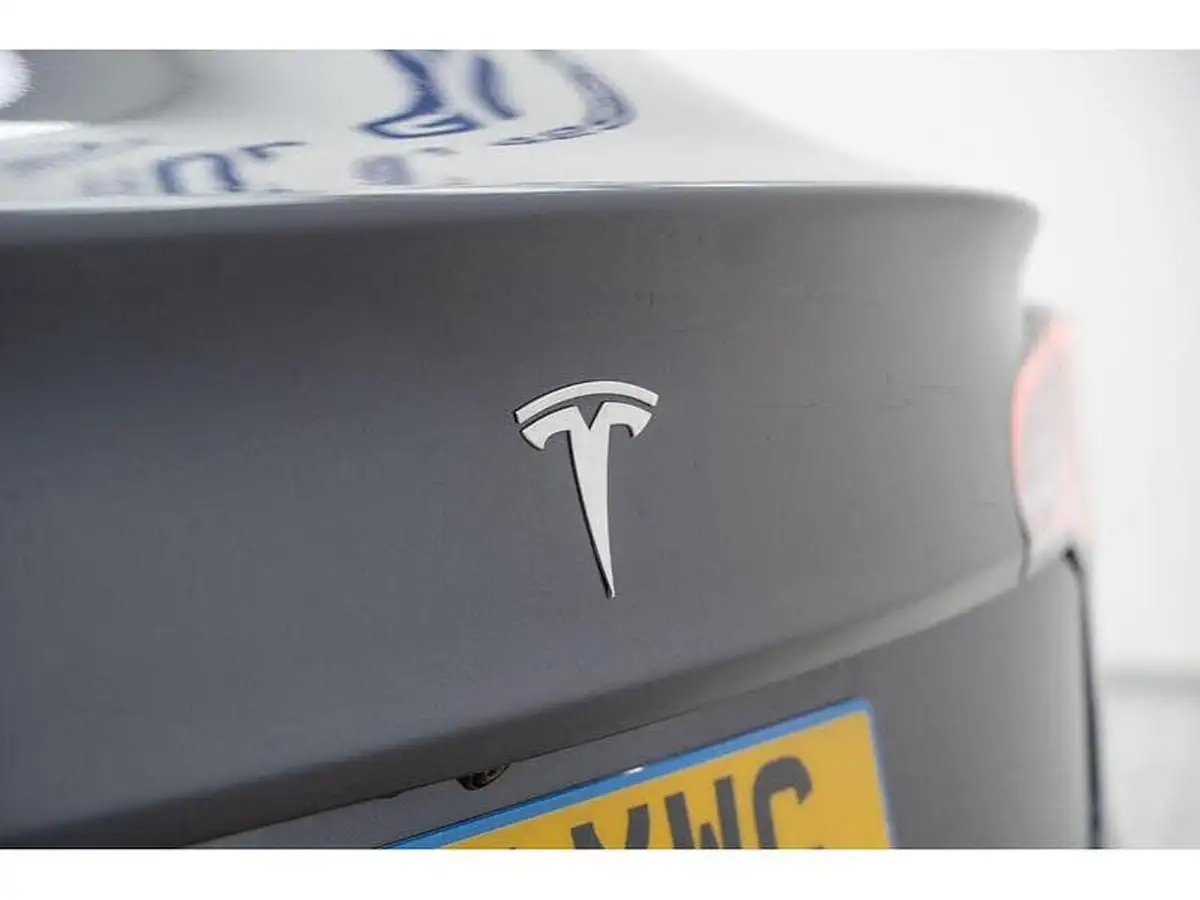 2021-tesla-model-3-e-standard-plus-big-17