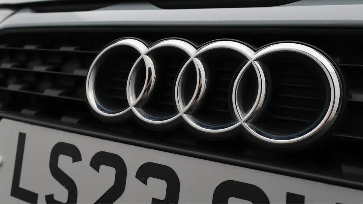 2023-audi-a1-10-25-tfsi-technik-big-20