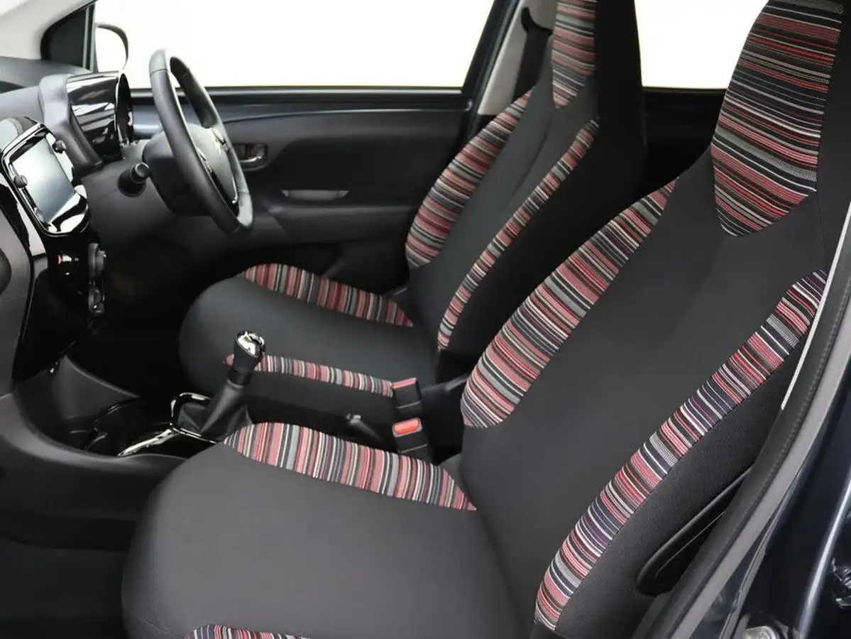 2018-citroen-c1-10-vti-flair-72ps-5d-big-21