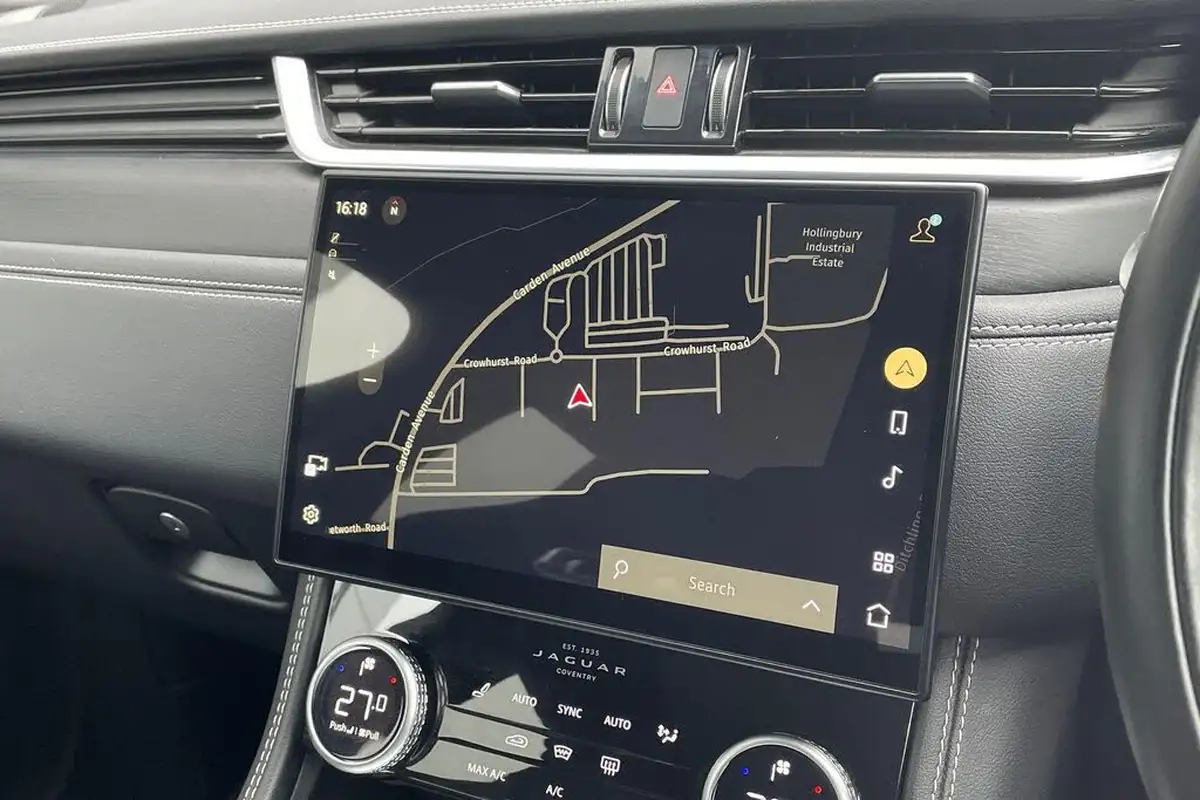 2023-jaguar-f-pace-20-p250-r-dynamic-hse-black-big-4