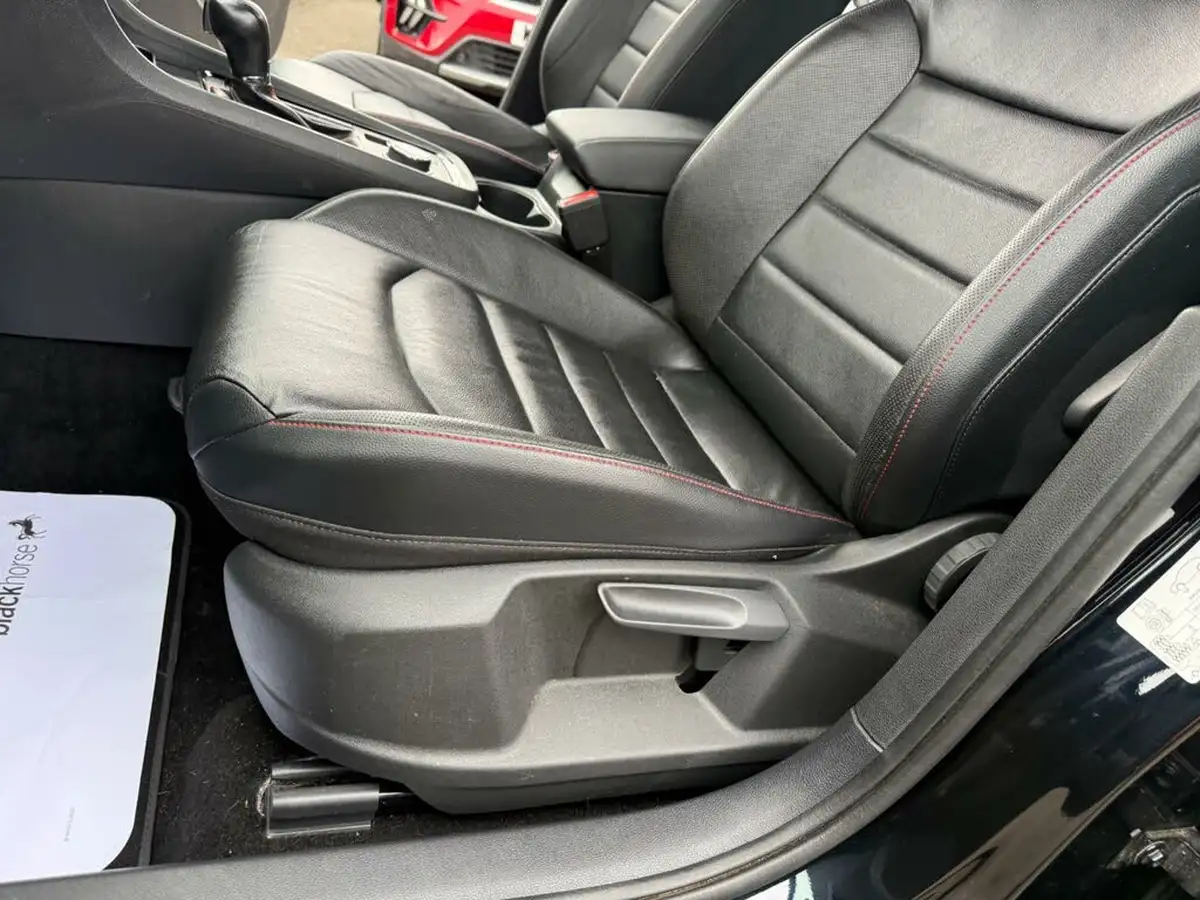 2020-seat-ateca-20-tsi-fr-black-edition-big-33