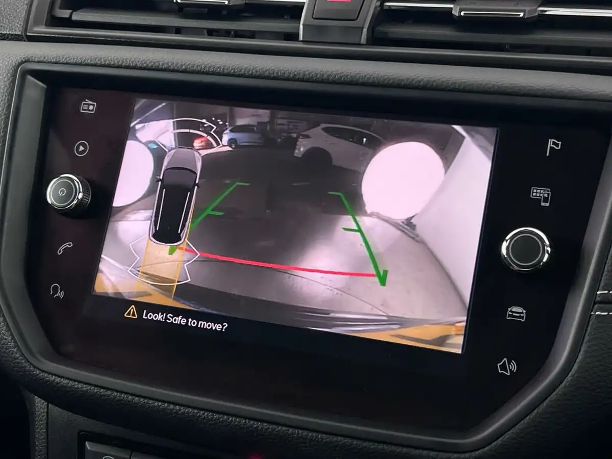 2021-seat-arona-10-tsi-xcellence-lux-110ps-big-24