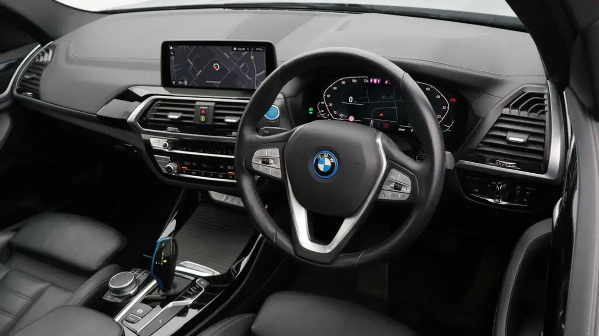 2021-bmw-ix3-e-premier-edition-big-9