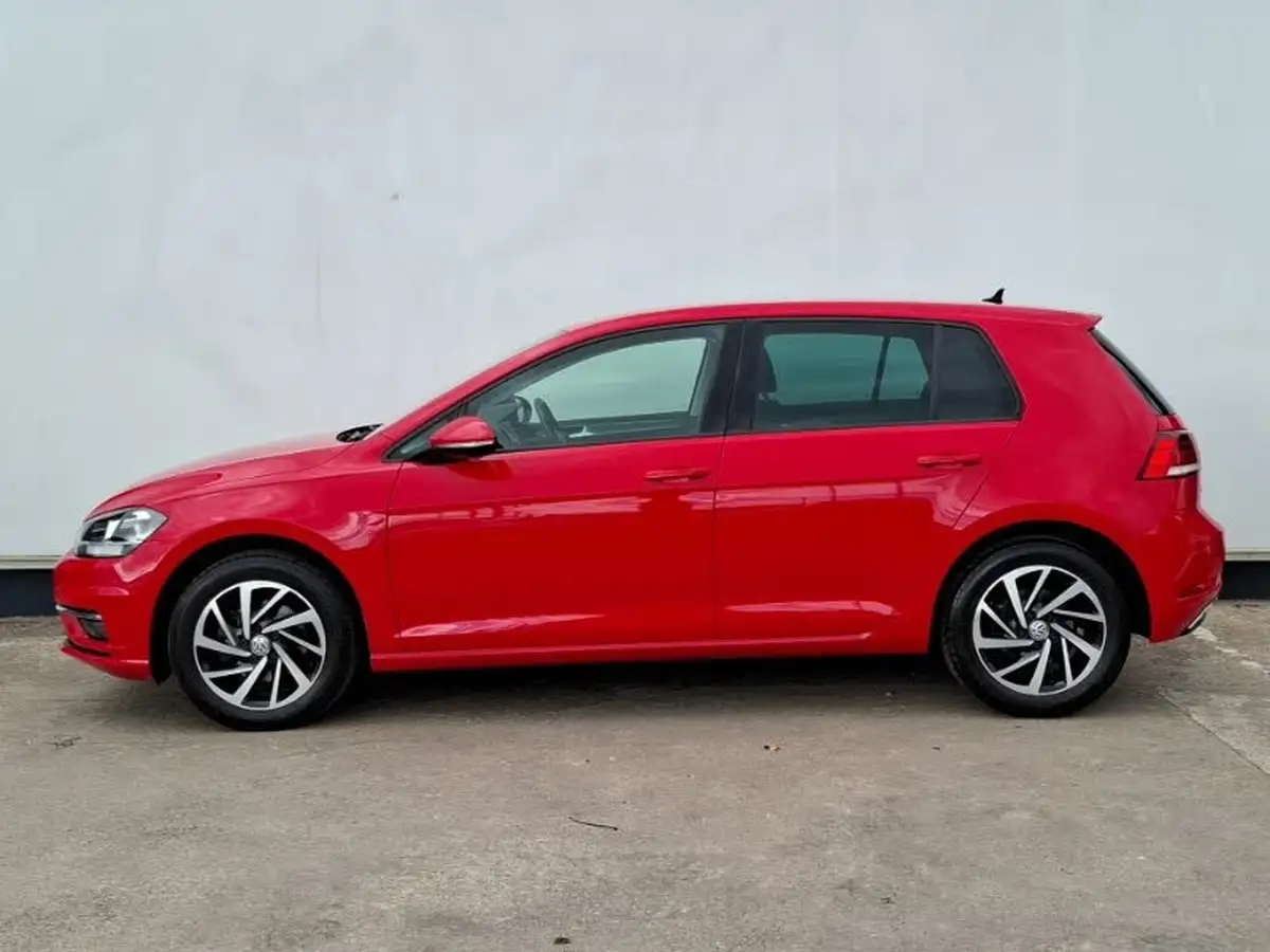 2019-volkswagen-golf-15-tsi-match-edition-150ps-hatchback-big-3