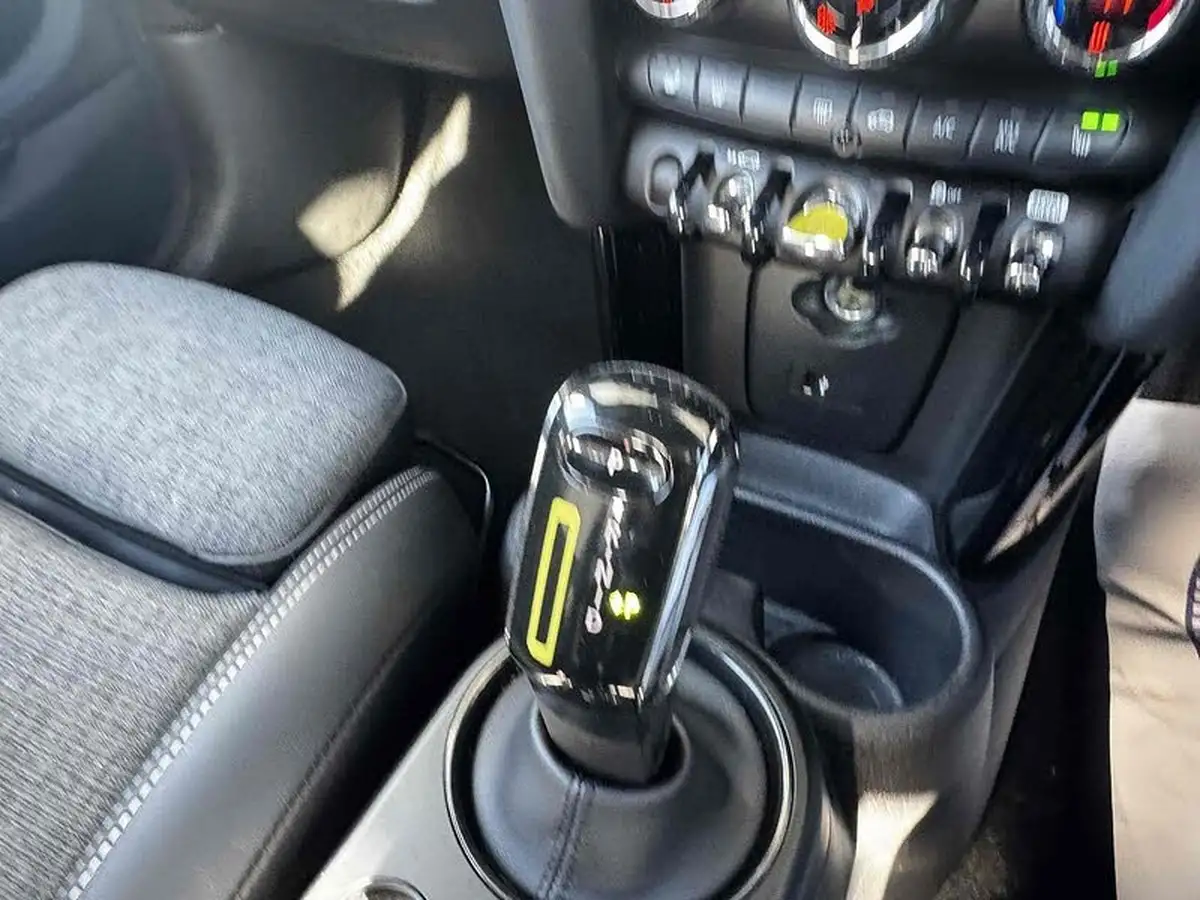 2021-mini-cooper-e-cooper-s-2-big-32