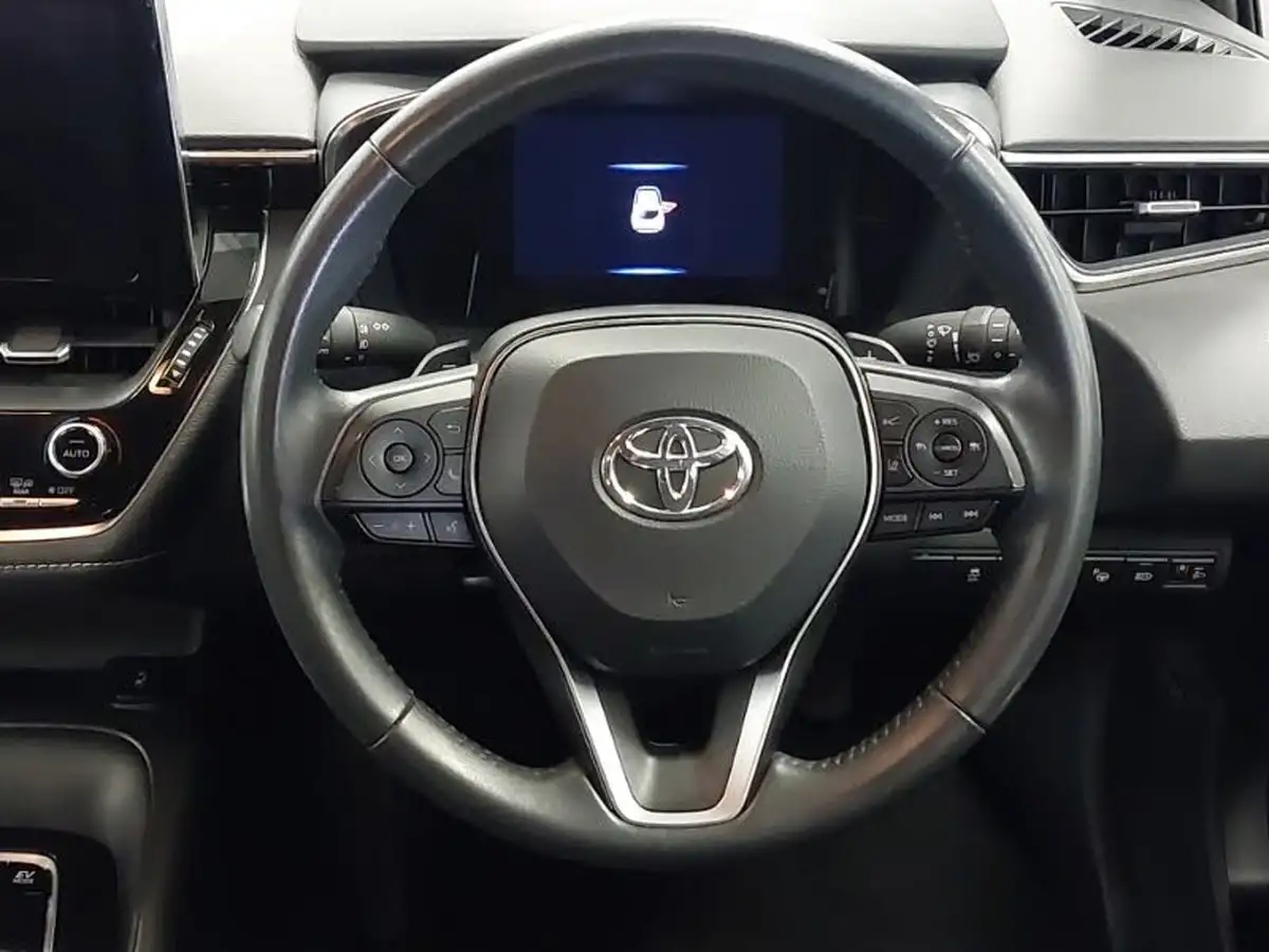2022-toyota-corolla-20-vvt-i-icon-tech-hatchback-big-6