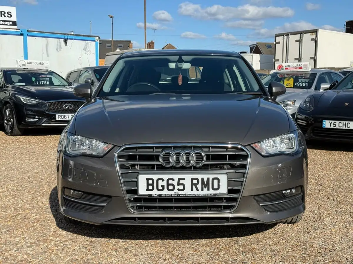 2015-audi-a3-16tdi-se-sportback-5d-big-2