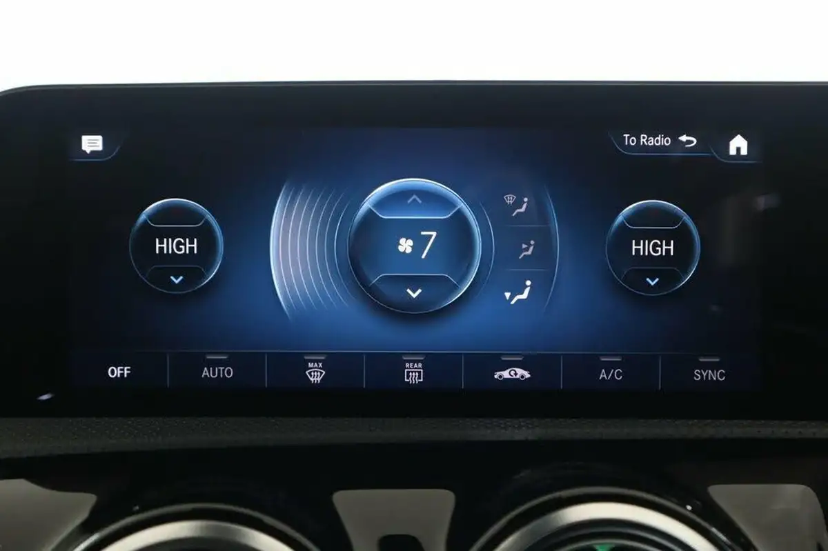 2022-mercedes-benz-a-class-20-a35-amg-premium-hatchback-5d-big-38