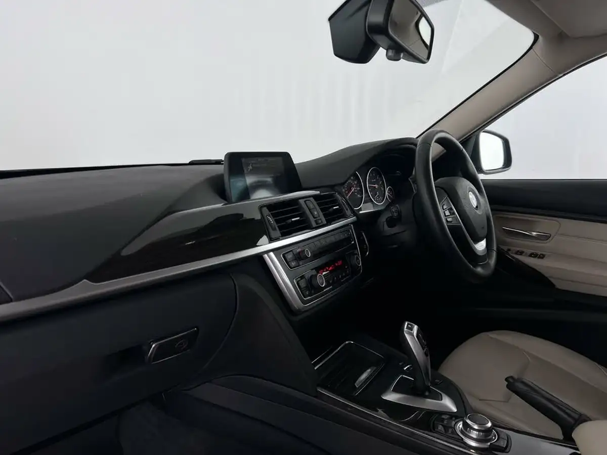 2015-bmw-3-series-20-320i-luxury-touring-5d-1997cc-auto-big-13