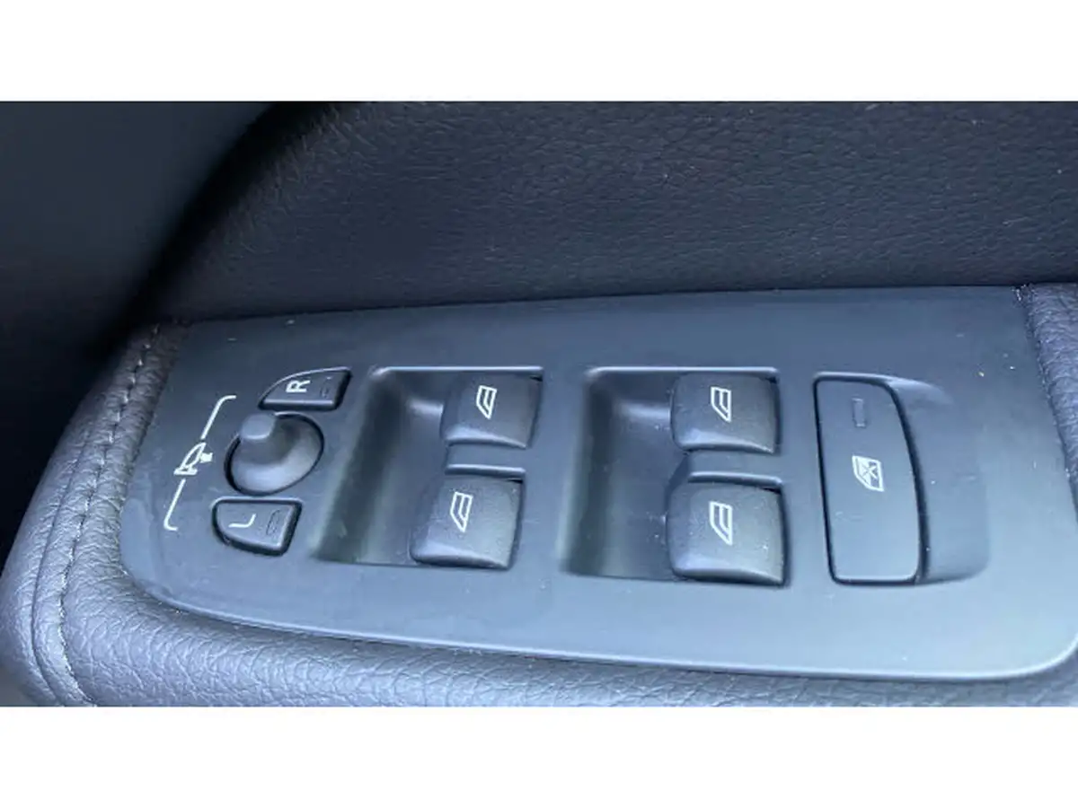 2021-volvo-xc60-20td-b4-momentum-big-27