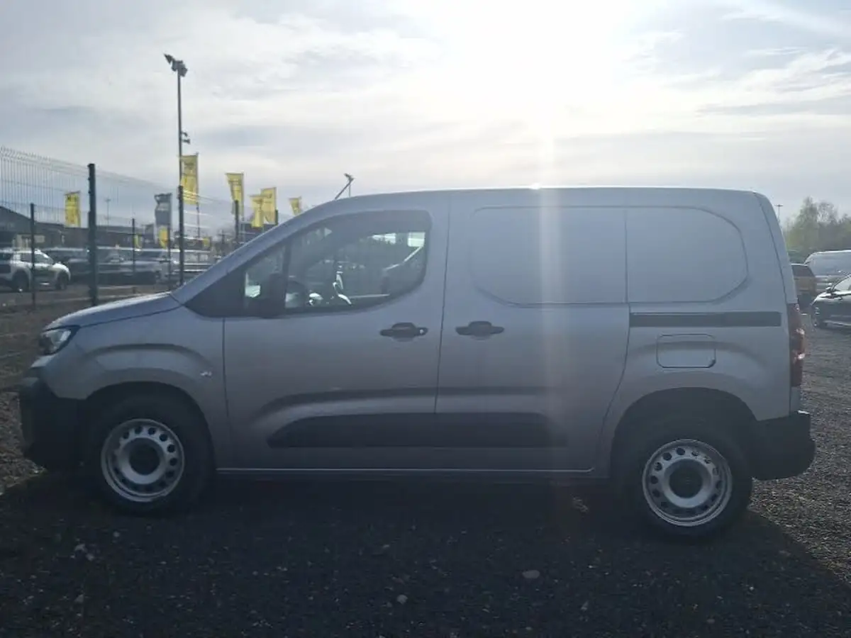 2024-peugeot-partner-15-bluehdi-professional-100pseu6d-big-3