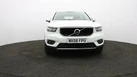 2018-volvo-xc40-20td-d3-momentum-pro-geartronic-small-45