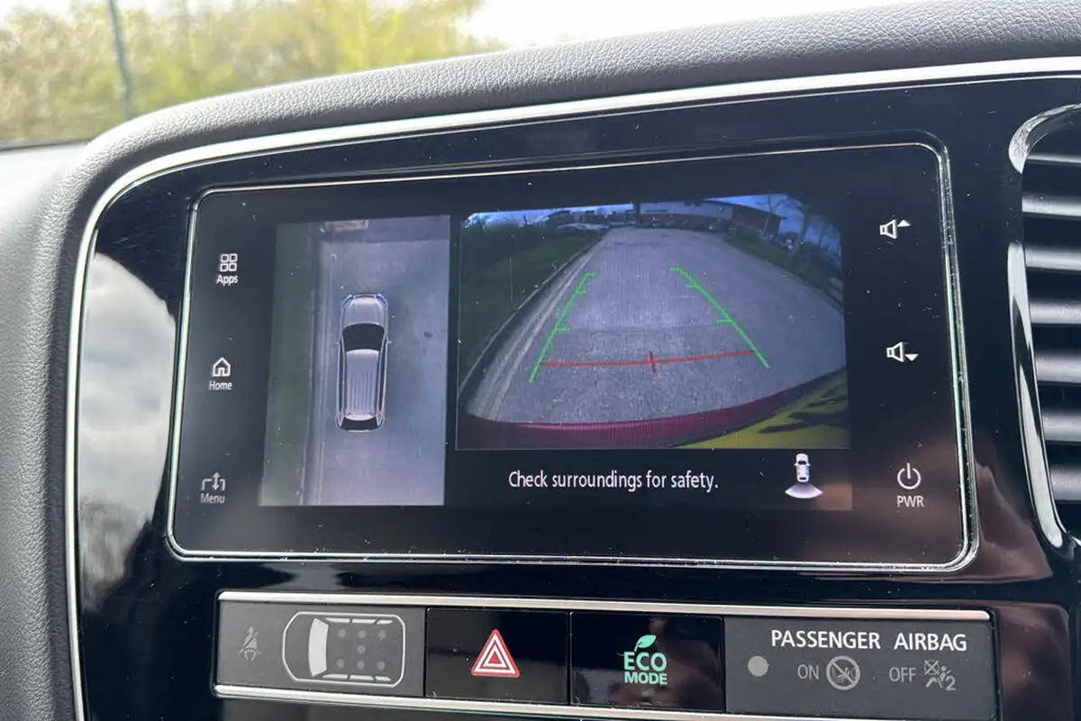 2019-mitsubishi-outlander-24-5h-phev-big-36